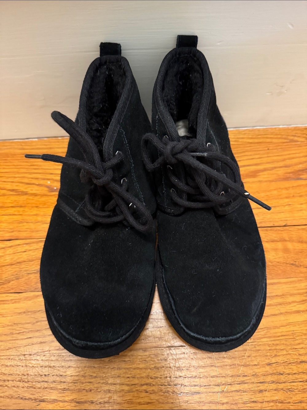 UGG Black Suede Fleece Lined Women's Chukka Ankle Booties - Picture 1 of 9